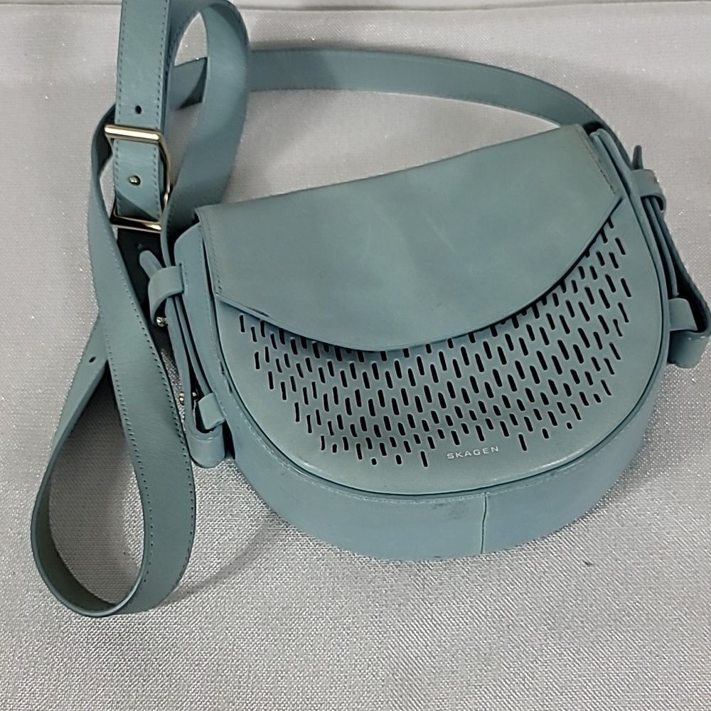 Skagen Lobelle SKY BLUE Mini Perforated Leather Saddle Bag Crossbody cut out